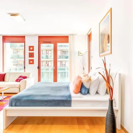 Apartament River View - Sunny - Comfy Budapeszt