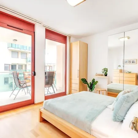 River View - Sunny - Comfy * Budapešť